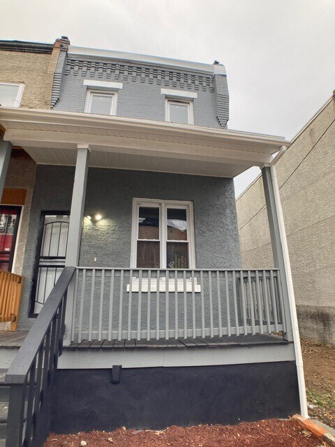 Foto del edificio - 758 N DeKalb St