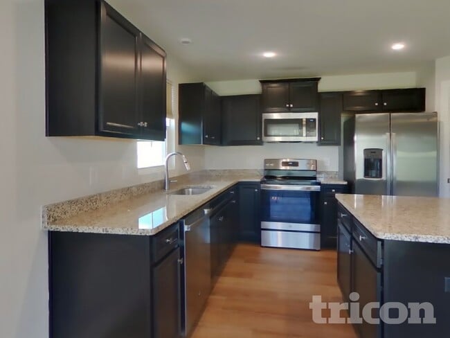 Foto del edificio - 2833 Thornton Grove Blvd