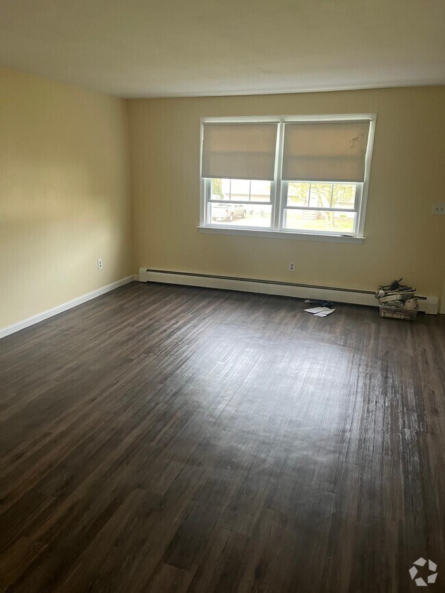 Houses For Rent in Plainville CT 2 Homes