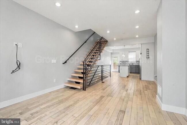 Foto del edificio - 1730 Ingersoll St