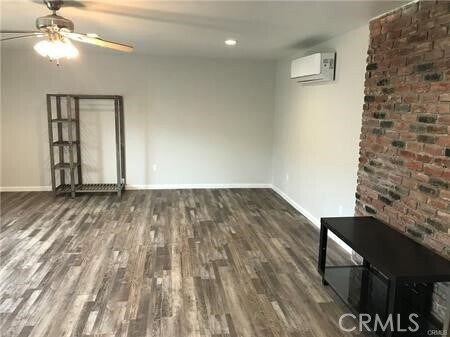 Foto del edificio - 430 E Bixby Rd