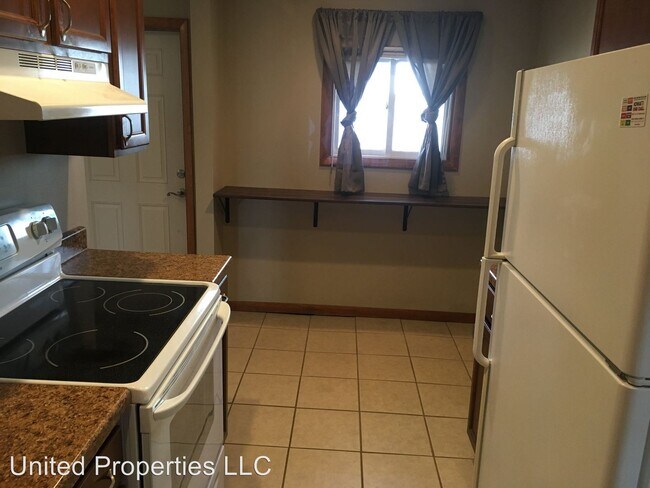 Foto del edificio - 4516 Rushmore Dr NE