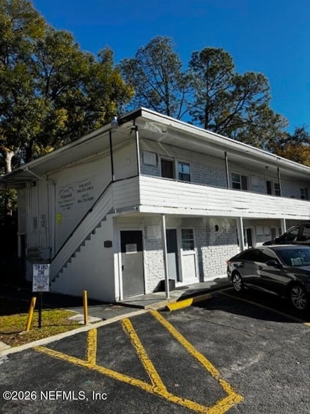 Building Photo - 2150 Inwood Terrace