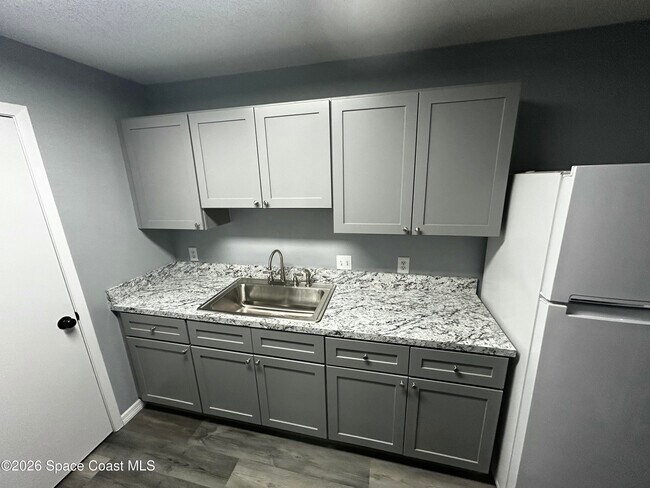 Foto del edificio - 225 S Tropical Trail