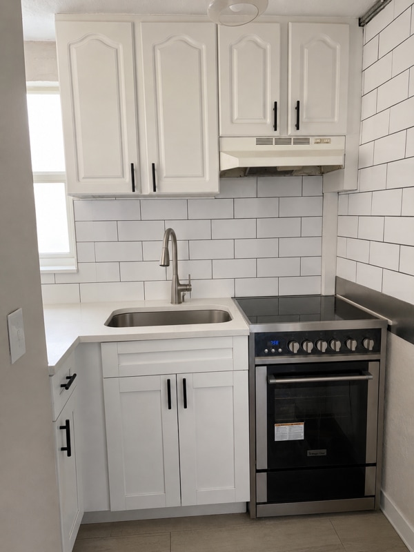 Building Photo - 467 1/2 92nd Avenue North, Unit B