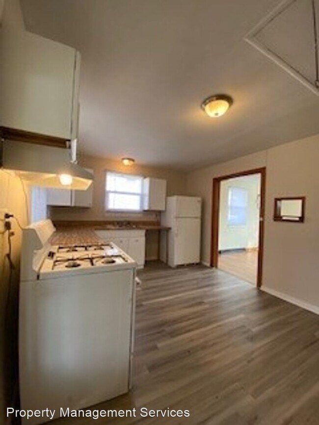 Building Photo - 2 br, 1 bath House - 55363 Lexington Ave
