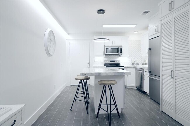 Foto del edificio - 412 Pacific St