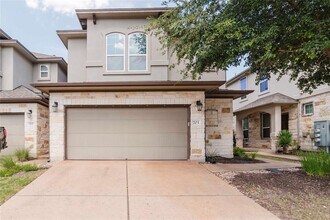 Building Photo - 13400 Briarwick Dr