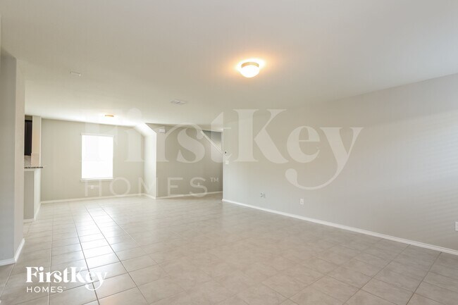 Foto del edificio - 12034 Silver Lgt