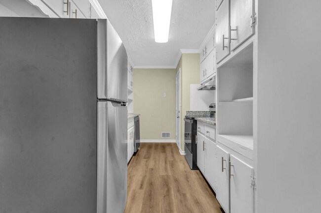 Foto del edificio - 4684 Santa Fe Trail SW