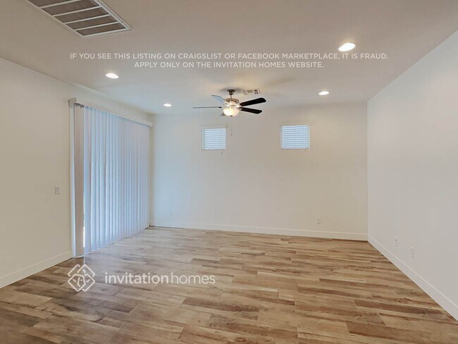 Building Photo - 16505 S 10th St