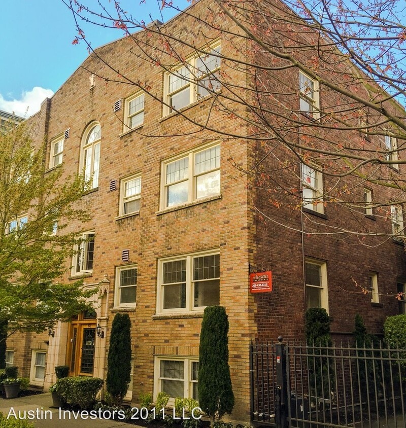 Primary Photo - 409 10th Ave E
