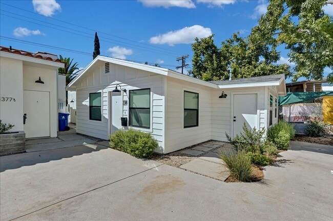 Building Photo - 3381 N Eagle Rock Blvd