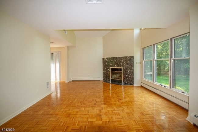 Building Photo - 45 Bentley Dr