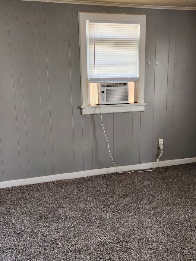 Foto del edificio - 315 N Madison St