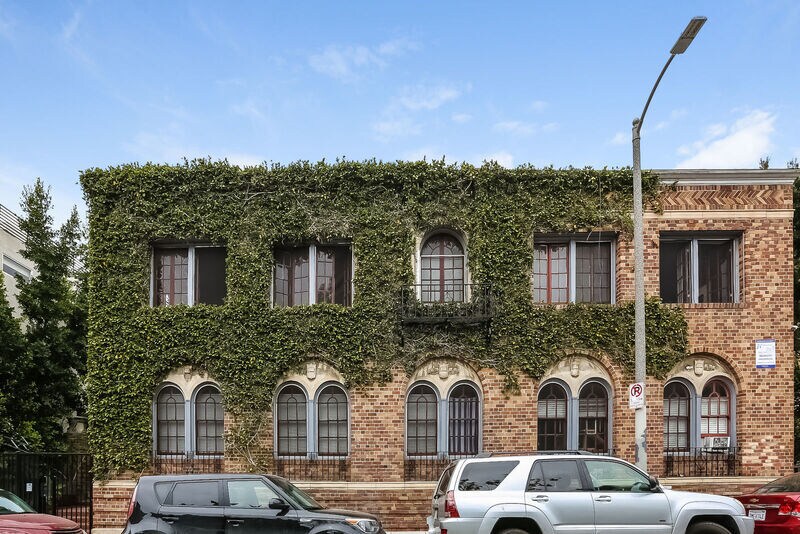 Photo - 21 Westminster Avenue - 106