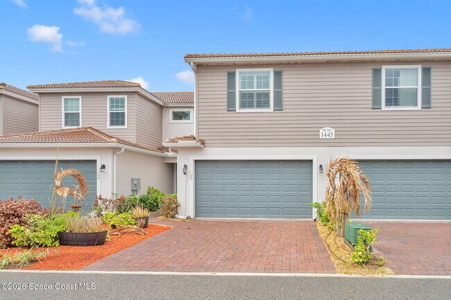 Foto del edificio - 1445 Isabella Dr