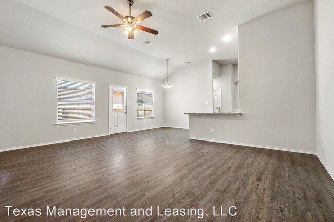 Foto del edificio - 3 br, 2 bath House - 5514 Rio Canyon -2