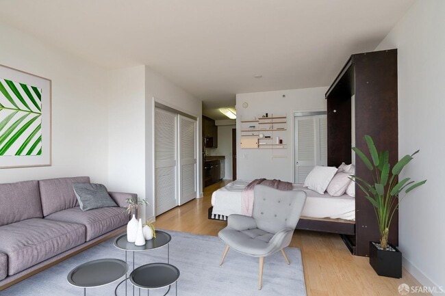 Photo - 199 New Montgomery St Townhome