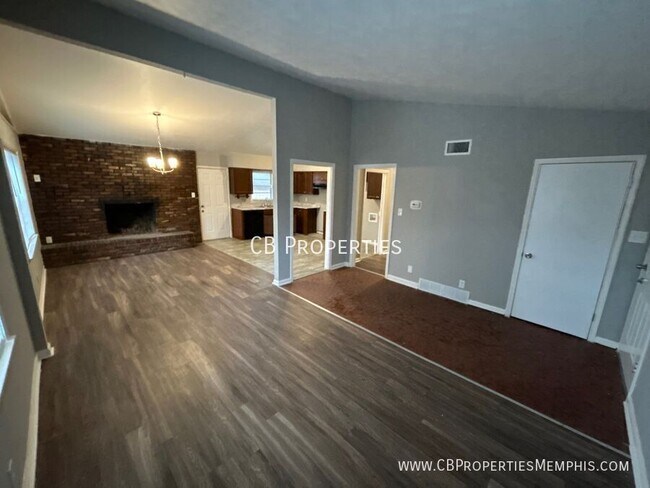 Foto del edificio - 3785 Tchulahoma Rd