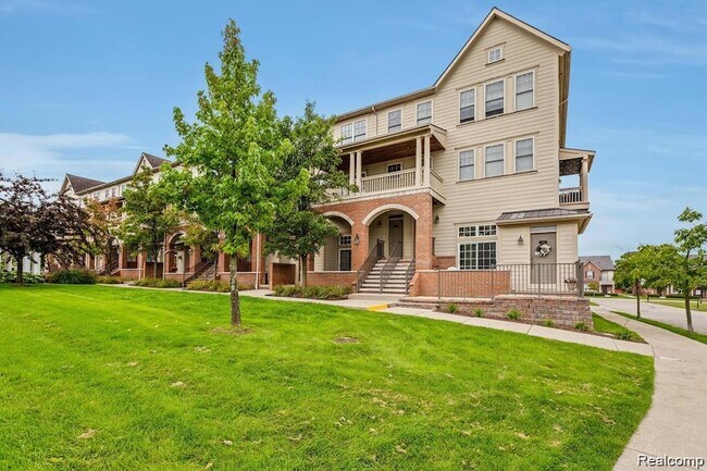 Building Photo - 207 Amys Walk