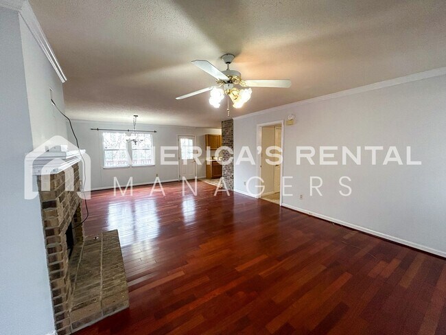 Building Photo - DEPOSIT PENDING! MOVE-IN SPECIAL!!! - Home for rent in Trussville!!! Available to View Now!!! - S...