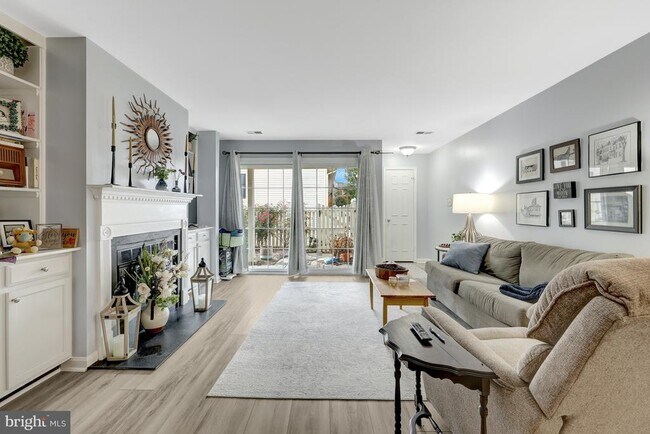 Foto del edificio - 10205 Ashbrooke Ct