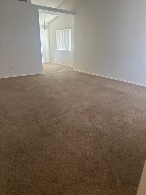 Building Photo - 4912 S Rinaldi Cir