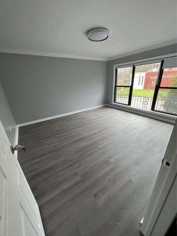 Foto del edificio - 6425 Forbes Ave