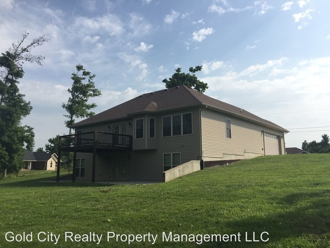Building Photo - 3 br, 3 bath House - 491 Loretto Drive