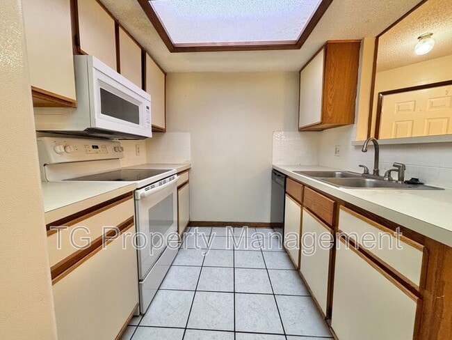 Foto del edificio - 703 Trekker St