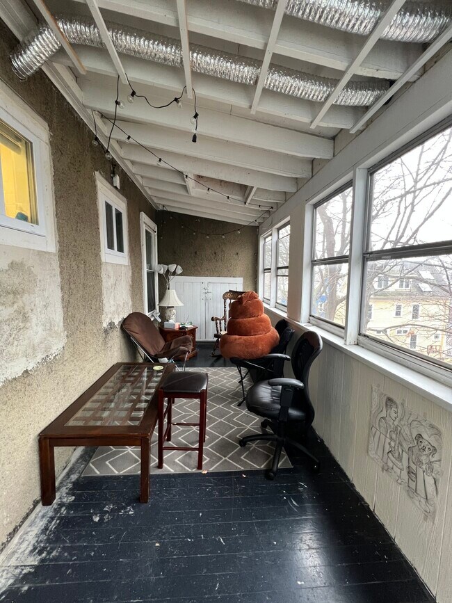 Foto del edificio - 121 Liberty Rd