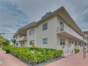 Building Photo - 101 Collins Ave