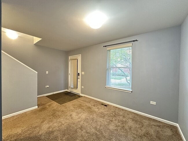 Foto del edificio - 3224 N Kilbourn Ave