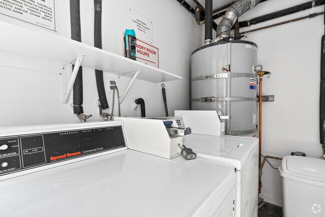 Laundry - 4840 Van Noord Ave