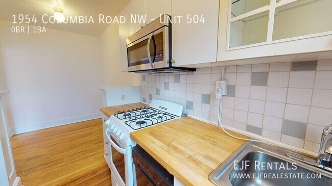 Foto del edificio - 1954 Columbia Rd NW