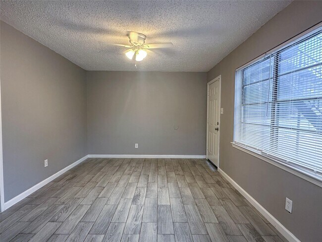 Foto del edificio - 5418 Weaver Rd