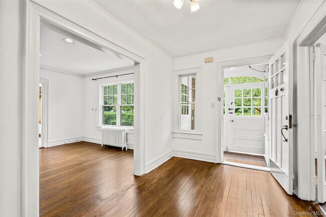Foto del edificio - 21 Forest Park Ave