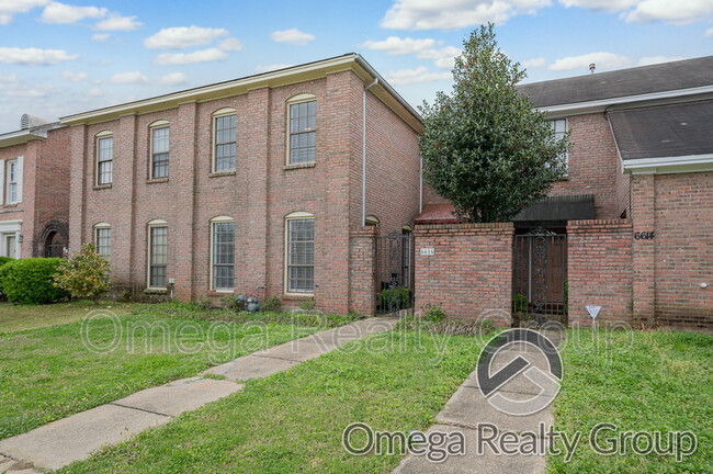 Building Photo - 6616 E Aberdeen Dr