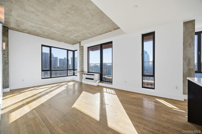 Foto del edificio - 225 E 138th St