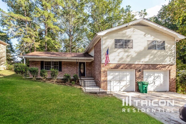 Foto del edificio - 2270 Emerald Castle Drive Decatur GA