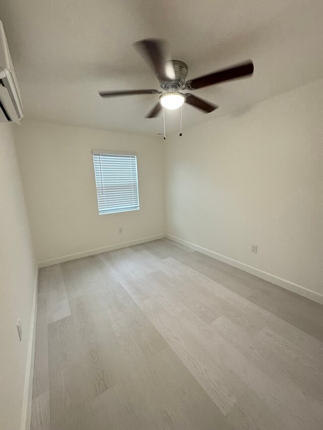 Foto del edificio - 626 37th St