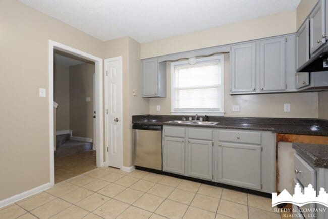 Building Photo - 6343 Kirby Downs Dr