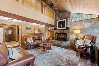 Building Photo - 18087 E Butte Ln