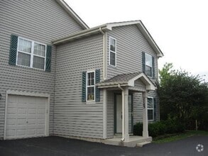 Building Photo - 1403 Orleans Dr