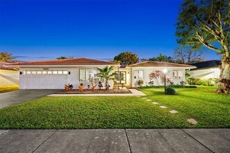 Building Photo - 12020 SW 93rd St