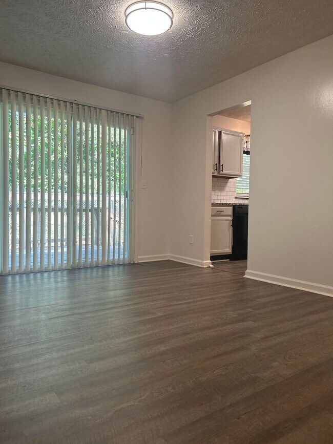 Foto del edificio - 3 Bed 2 Bath in Fulton!