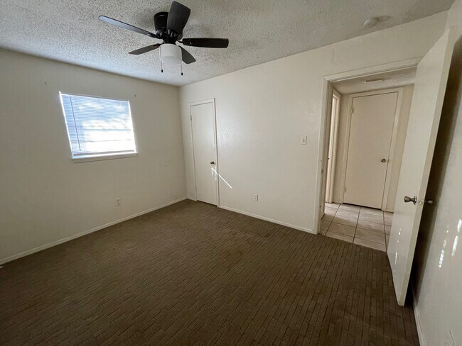 Foto del edificio - 2101 39th St