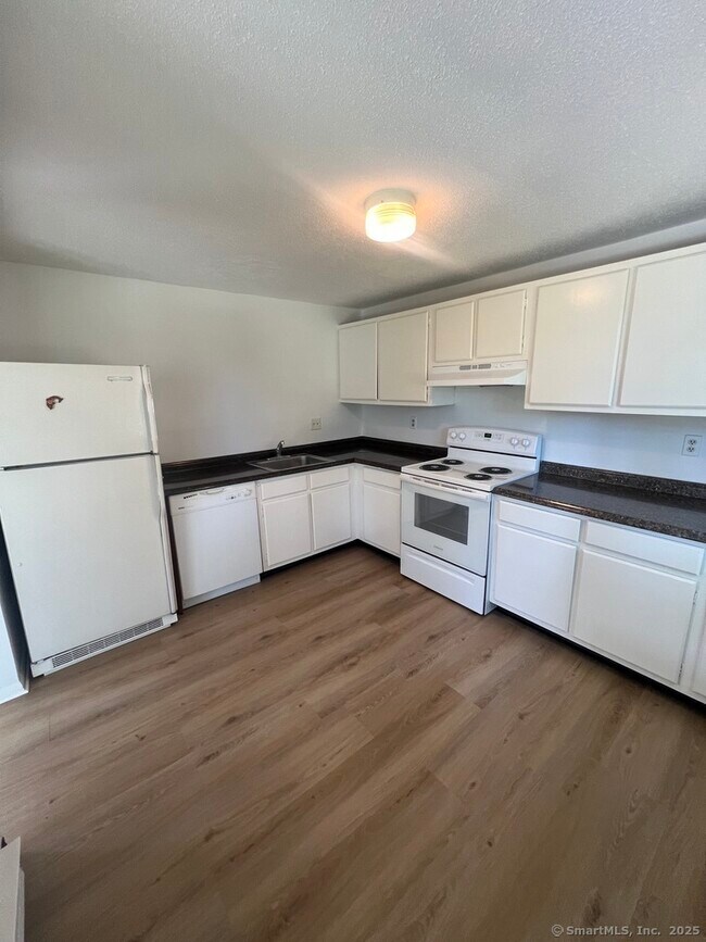 Foto del edificio - 7 Padanaram Rd