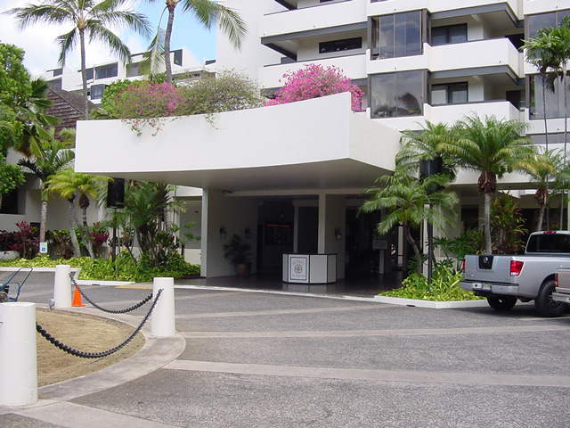 Building Photo - Esplanade 1 Bdrm., 2 bath, 2 pkg., Pool, B...